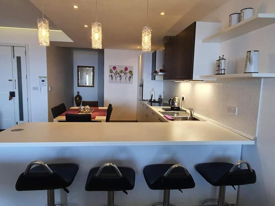 Sunset Holiday Apartment With Communal Pool + Views Ghajn Melel ภายนอก รูปภาพ
